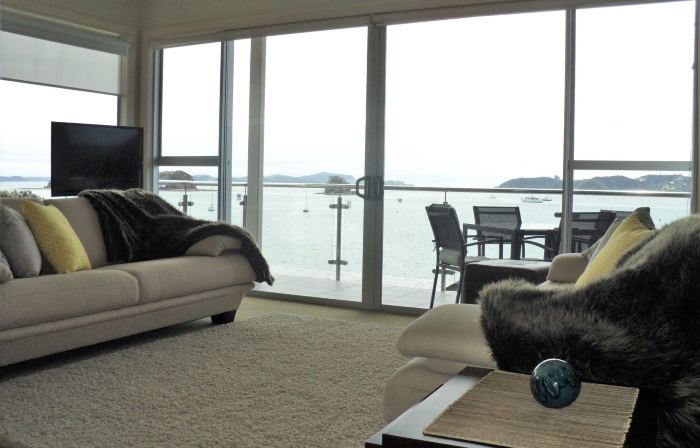 Edgewater Palms Apartments