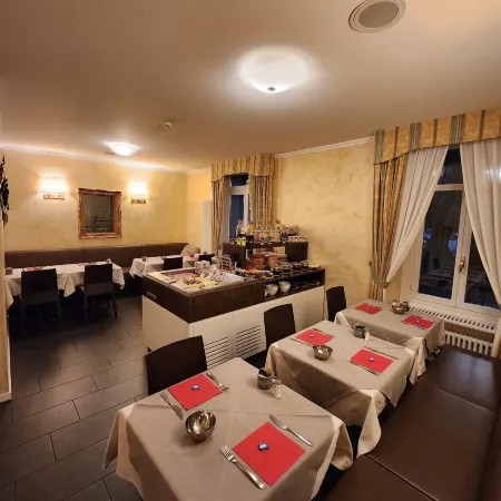 Hotel Millennium