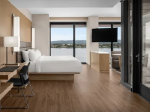 AC Hotel Vancouver Waterfront Hotels in Vancouver