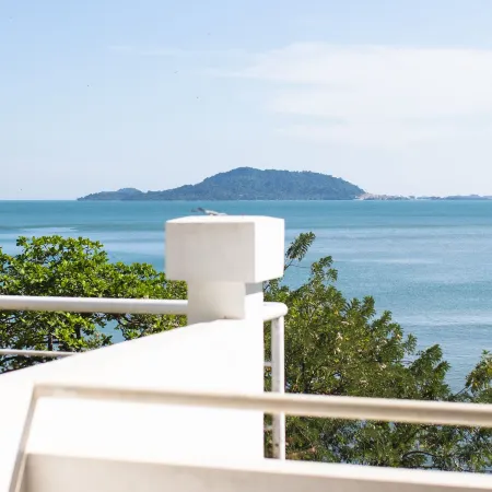 Saravoan-Kep Hotel