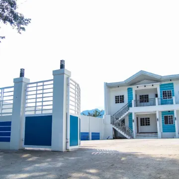 V and G Suites Limay