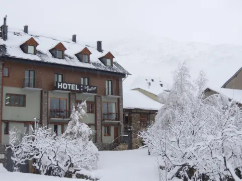 Hotel Lo Paller Hotels in Esterri dÀneu