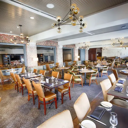 The Stella Hotel & Ballroom