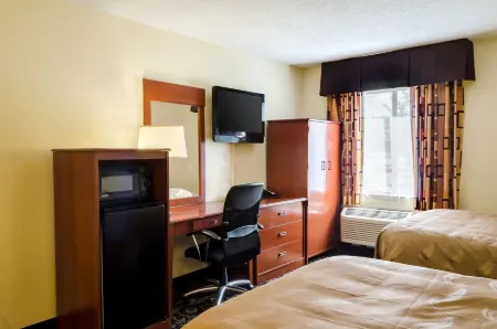 Quality Inn Отели рядом с Аэропорт Меридиан