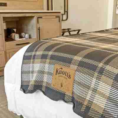 Knott's Hotel Rooms