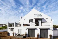 Holiday Guest House Langebaan Hôtels à proximité de : Kitesurfing Langebaan & Cape Town