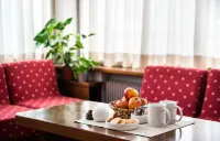 Residence Contrin Hotels in Canazei