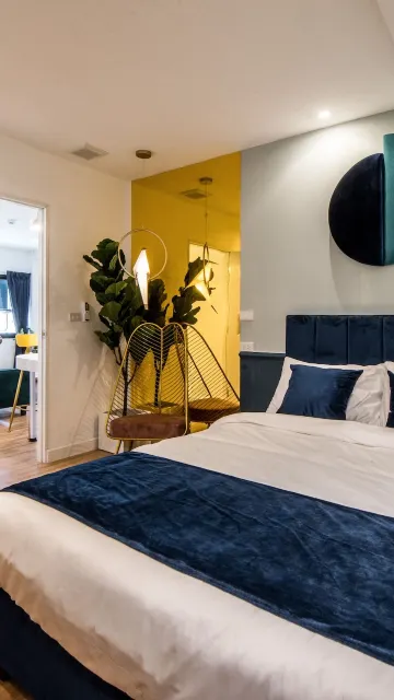 ห้องจูเนียร์สวีท, หลายเตียง, ระเบียง, ติดสวน