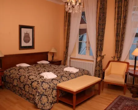 Hotel Altes Gymnasium Hotels in Husum