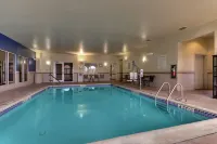 Holiday Inn Express & Suites ALLENTOWN WEST by IHG - Pools