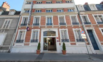 Hotel des Cedres