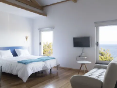 ロフツ アズール パステル オルタのホテル