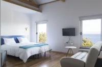 Lofts Azul Pastel Hotels near Marina of Horta