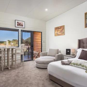 The Swan Valley Retreat