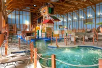 Grand Bear Resort at Starved Rock - parking