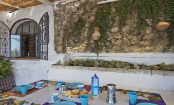 Casa Sunset, Among the Stairs of Praiano
