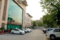 Radisson Jaipur City Center - parking