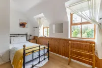 Priest Bridge Cottage Hotel a 