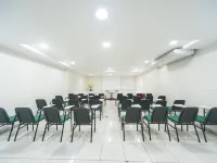 Golden Park Salvador By Nacional Inn Hotels near Pituba