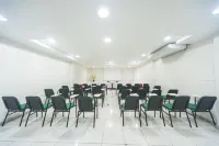 جولدن بارك سالفادور باي ناسيونال إن