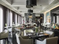 The Manor House at the Queen Victoria Hotel by Newmark Hotels near Clock Tower