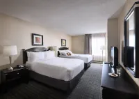 Les Suites Hotel Ottawa