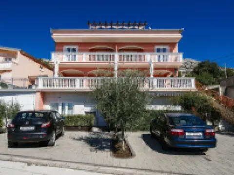 Apartments Amari Hotels in Starigrad