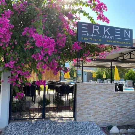 Erken Apart