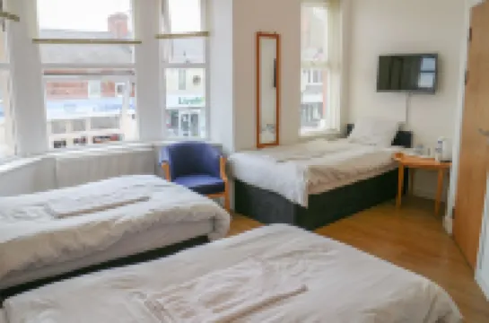 奧斯卡住宿加早餐旅館 NORTHAMPTON站附近的飯店