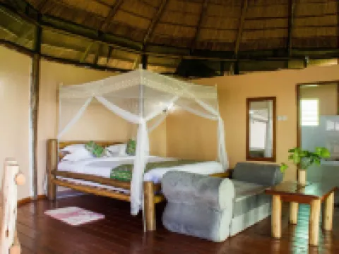 Elephant Hab Lodge Hotels in Bunyaruguru