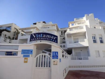 Apartahotel Vistamar San José Отели в г. El Cabo de Gata