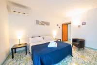 Maison Twentyfive - Guest House - Bed and Breakfast - Wi-Fi