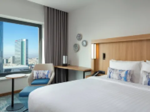 Courtyard Bucharest Floreasca Hoteles cerca del Aeropuerto de Bucarest-Băneasa