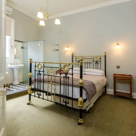 Criterion Hotel Warwick
