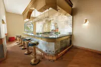 Seti Abu Simbel Lake Resort - bars
