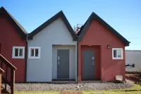 九月旅館 龍泉洞窟附近的飯店