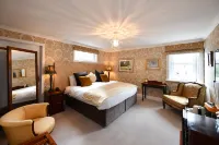 The Townhouse Hotels near Culzean Castle
