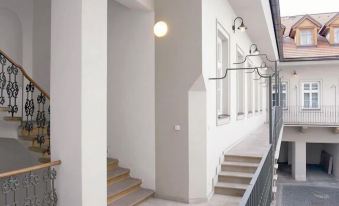 Prague Central Residence