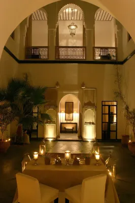 Dar Seven - Bed and Breakfast