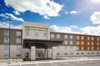 Holiday Inn Express & Suites Rapid City - Rushmore South Hotels in Rapid City