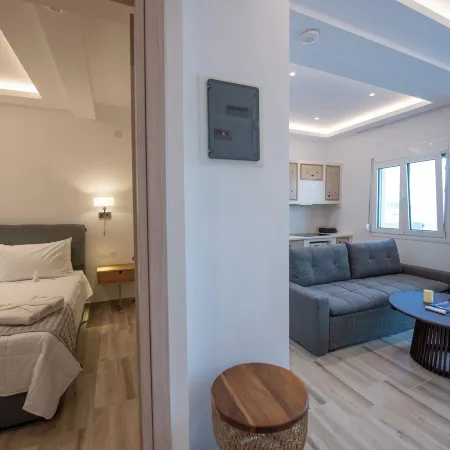 Flisvos Beachfront Apartments