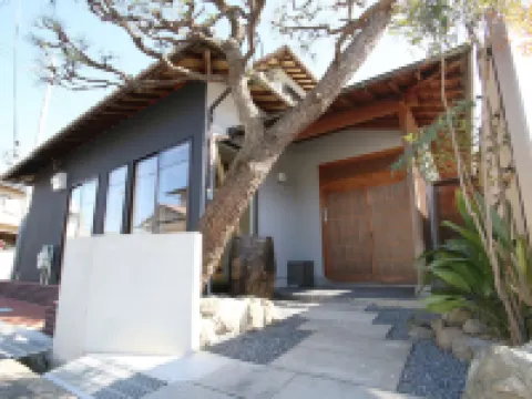 ゲストハウス BOND 島本町のホテル