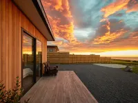 Glenburn Coastal Retreat Hotels in Hapuku