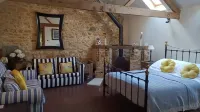 The Old Stables Hotels in Harborough