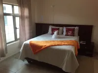 Warm Hands Hotel
