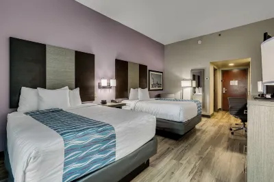 La Quinta Inn & Suites by Wyndham Clarksville Hotels in 