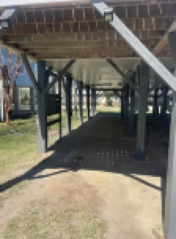 Charming 2-bedroom cottage near downtown Surfside Beach. Quick walk to the beach
