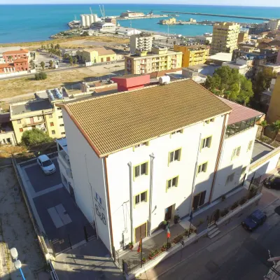 B&B Baglio Santa Croce Hotels near Maddalusa Beach