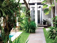 Chic Quarter Hotels near Shisha Cafe