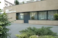 Hotel LIS Hotel in zona Arazzeria Scassa